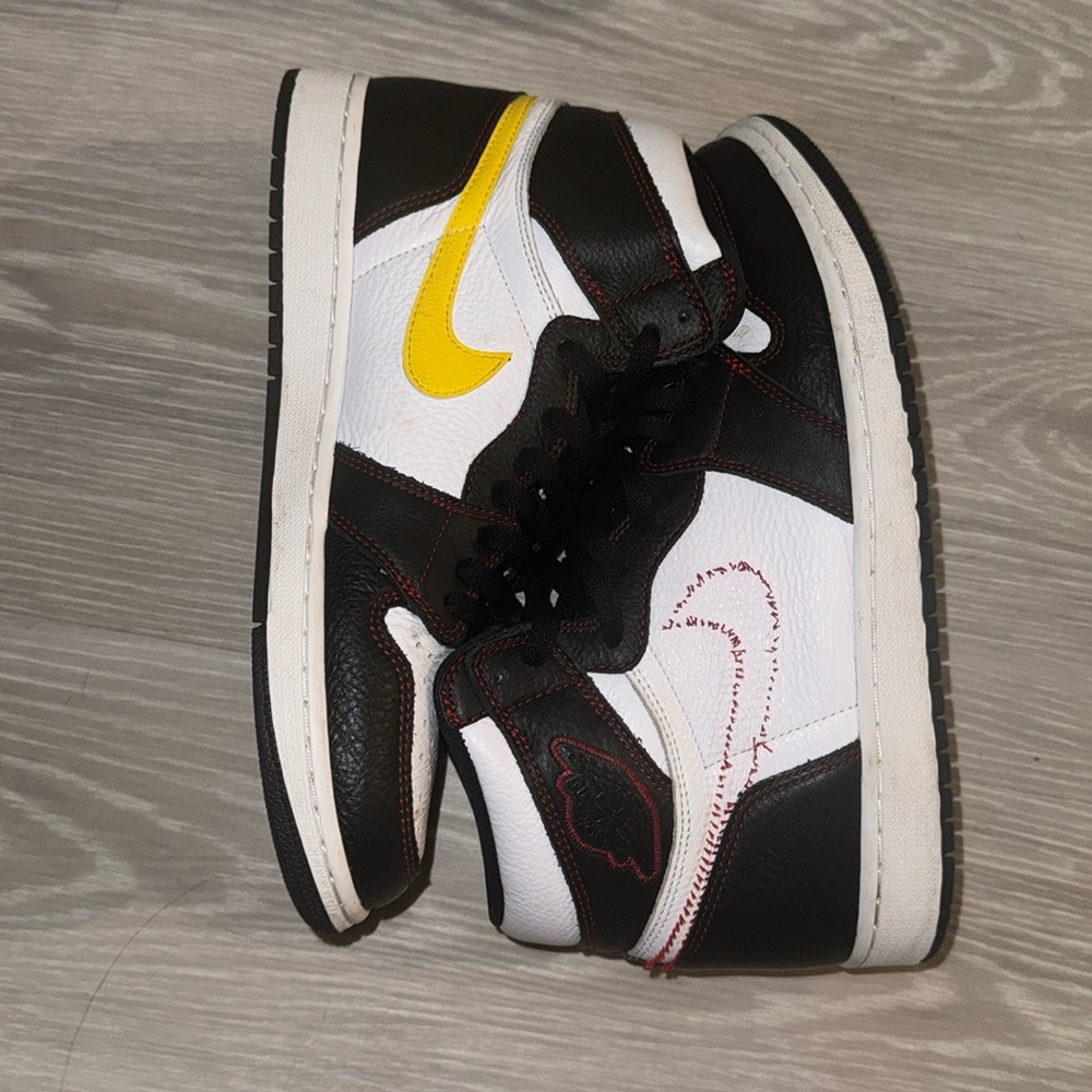 Jordan 1 High Defiant OG
